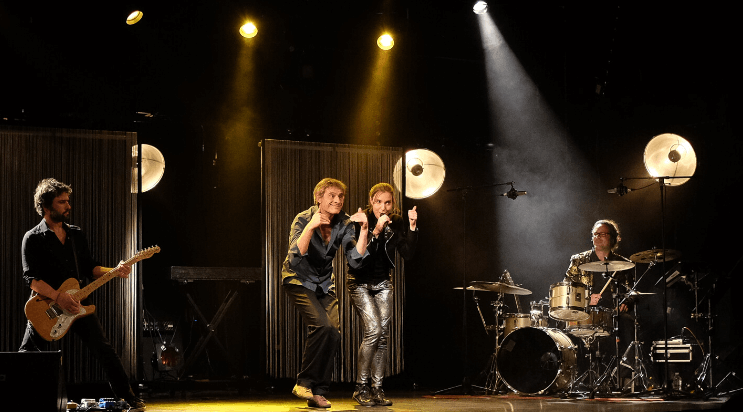 Festival QoC                  Liz CHERHAL 20h30 La Passerelle